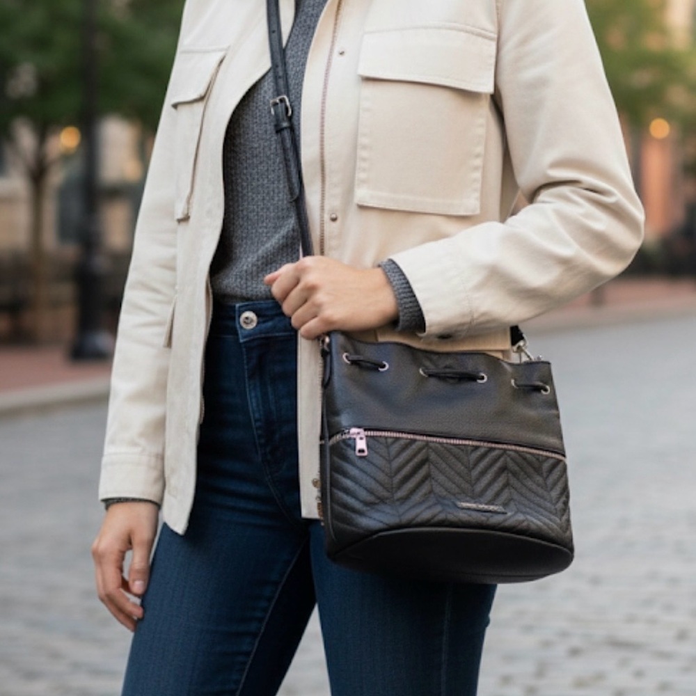 UNDER ONE SKY Black Leather Shoulder Hobo Bag Purse